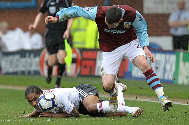 显然需要引 显然需要引