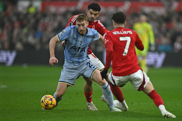 着突出的表 着突出的表